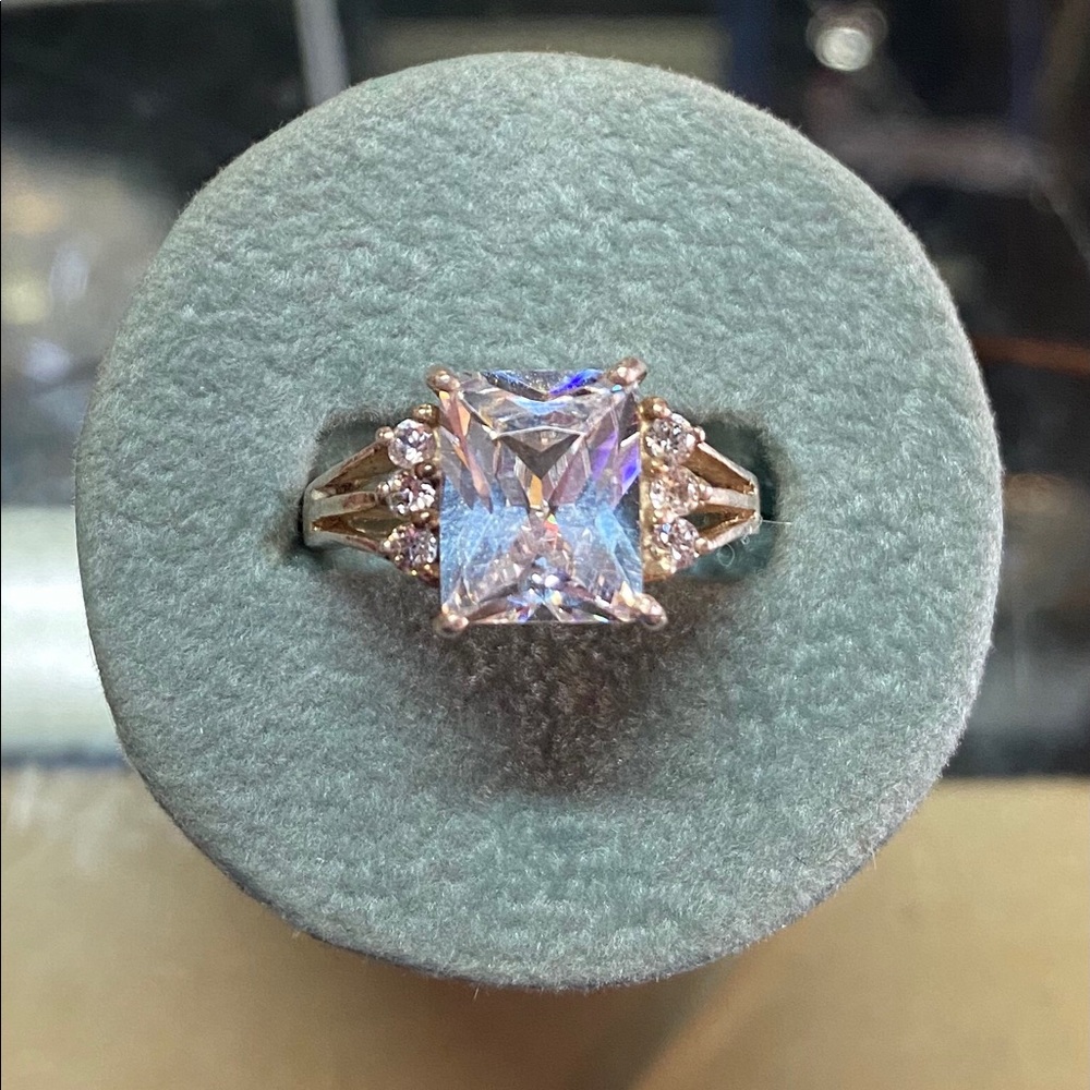 Silver CZ Ring